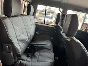 Land Cruiser 79 4.5D-4D LX 2024 Usado, SUV de 5 Plazas, Cuero, Automático, 6 Velocidades, Alta Calidad, Volante a la Derecha/Izquierda - Product Image 4