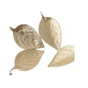 Vaisselle Décorative Alimentaire Plat De Service En Métal Plaqué Or Feuille Plat De Service Pour La Maison Hôtel Et Restaurant Utilisation - Product Image 3