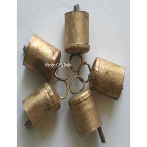 Clochettes indiennes en laiton faites à la main, carillons éoliens en fer et étain, clochettes en laiton plaqué à thème logo, coulées et soudées, 2 hauteurs, lot de 2 en vrac - Product Image 2
