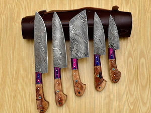 Ensemble de 5 couteaux de chef en acier damas fait main sur mesure avec étui en cuir - Product Image 2