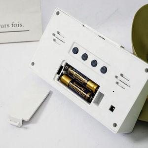 <span class=keywords><strong>2024</strong></span> moderne électrique numérique LED carré Projection horloge vente chaude affichage température divers Styles calendriers réveil - Product Image 6