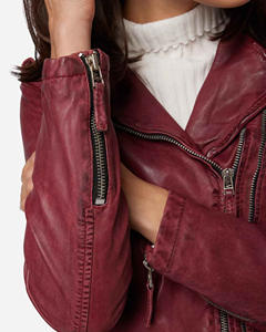 Chaqueta de Motociclista Roja para Mujer, Nueva Colección 2025, Piel de Oveja Genuina, Botones, Cierre, Forro de Seda Impermeable, Corta, para Invierno - Product Image 2