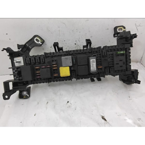 กล่องฟิวส์ เมอร์เซเดส เอ-คลาส W176 AMG ซีรีส์ A2465400240 607951 (K9K) ดีเซล 1461 (13>) - Product Image 1