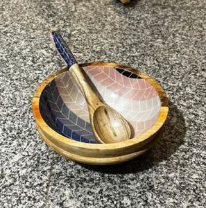 Saladier en bois de manguier écologique fait à la main 7x3 pouces avec fourchette cuillère extérieur en résine époxy polie pour salades fruits collations - Product Image 5