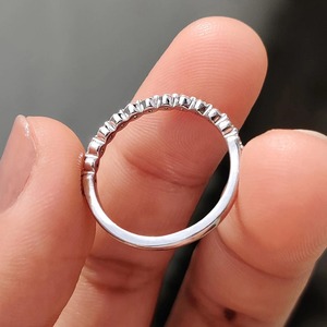 Anillo de boda con diamante cultivado en laboratorio de corte redondo de 0.50 quilates con engaste de púas para mujer, en oro de 10K/14K/18K /PT950 /S925 - Product Image 6