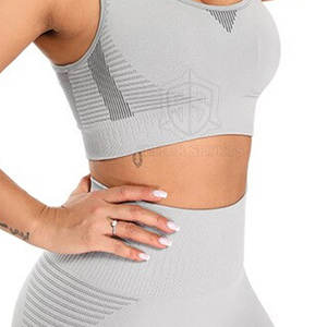 Ensemble de yoga léger et respirant pour femme avec logo personnalisé, taille élastique, tenue de fitness réversible, legging et soutien-gorge de sport unis, taille XL et plus - Product Image 5