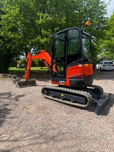 Excavadora Mini de Servicio Pesado U27-4 con Giro Cero, Motor Hidráulico, Capacidad de Cucharón de 2.6m y 3000kg para Contratistas - Product Image 2