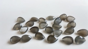 Pierre de lune grise naturelle 4x6mm poire à facettes coupe de qualité supérieure-pierre de lune grise flashy poire à facettes - Product Image 3