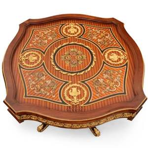 Mesa de Entrada Clásica de Lujo con Incrustaciones de Madera y Detalles de Latón - Product Image 3