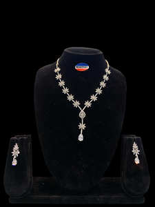 Conjunto de collares con perlas y diamantes americanos AD Joyería de moda para Aniversario de compromiso o presentaciones de regalos - Product Image 2