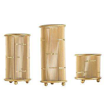 สีเทาเข้ม