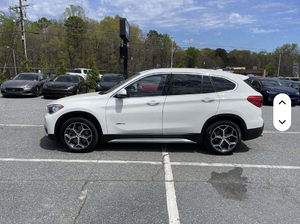 BMW FWD 2018 Usado, Bajo Kilometraje, Motor de Gasolina, Volante a la Izquierda - Product Image 3