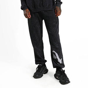 ผู้ผลิตชุดวอร์มวินเทจสำหรับผู้ชาย แบบมีซิป ผ้าฟลีซหนานุ่ม ล้วนสีพื้น แบบสั่งทำพิเศษ ล้างสีแบบแอซิดวอช ทรงพูลโอเวอร์ กางเกงจ็อกกิ้งแบบดิสเทรส - Product Image 4