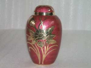 Vente chaude urnes de crémation européennes Gulden fini élégant pour les fournitures funéraires urnes en métal au prix de gros nouvelles urnes souvenir - Product Image 5