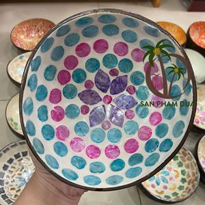 Wholesale Ideal Price Colorful Coconut Lacquer Bowl Eco Friendly Coconut Shell Bowl/High Quality Coconut Lacquer Bowl for Sale - Product Image 4