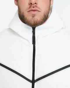 Sudadera con Capucha Informal de Invierno para Hombre, Diseño Básico Moderno, Sudadera Lisa con Logotipo Personalizado Serigrafiado, 100% Algodón - Product Image 4