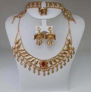 Conjunto de joyería de moda vintage de Comoras Mayotte clásico chapado en oro de 24K incluye collar pendientes para EE. UU. Francia principalmente cobre - Product Image 4