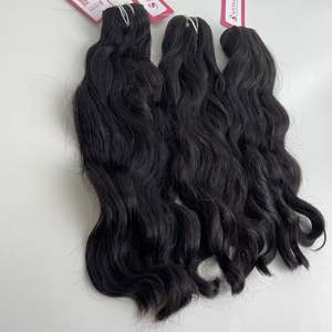 Vague naturelle de cheveux vietnamiens Remy à cuticule alignée machine à cheveux vierges bruts tissage à double trame de vendeur de confiance - Product Image 2