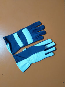 ถุงมือแข่งรถ BAND BROTHERS พิมพ์โลโก้ตามสั่ง ผลิตจากโพลีเอสเตอร์ระบายอากาศได้ดี ทนทุกสภาพอากาศ ให้ความอบอุ่นในตัว ป้องกันรังสียูวี สำหรับการแข่งรถโกคาร์ท - Product Image 3