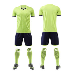 Uniforme de fútbol personalizado OEM para hombre, ropa deportiva de secado rápido de alta calidad con impresión de logotipo personalizado, diseño personalizado - Product Image 2