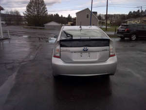 Voiture d'occasion de qualité et abordable, Toyota Prius P-lug 2012, conduite à gauche - Product Image 5