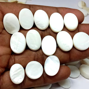 Vente flash : Lot de cabochons ovales faits à la main en nacre de 20 mm pour la fabrication de bijoux en gros - Product Image 1