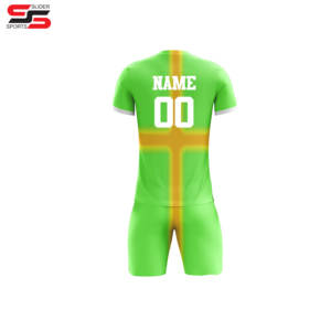 Ensemble d'uniformes de football à sublimation unisexe au design personnalisé Maillot de football bon marché pour adultes vêtements de sport - Product Image 4