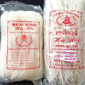 เส้นหมี่ข้าวเหนียว 16 กก. บรรจุกล่อง ขนาด 5 มม. สำหรับทำผัดไทย บรรจุถุงพลาสติก 400 กรัม ผลิตในเวียดนาม โดย LINDA - Product Image 6