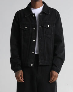 Vente en gros de veste en jean avec logo personnalisé pour hommes | Fournisseur de veste en jean OEM | Manteau en jean Streetwear élégant pour les marques de mode - Product Image 2