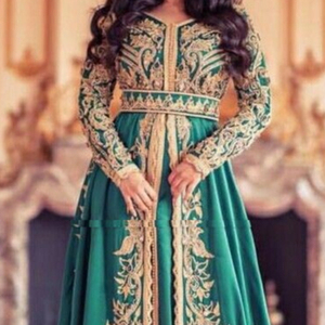 2023 nouveau concepteur soie lin Lehenga Choli élégant Caftan robe belle couleur embelli cristal perles de verre Dabka travail pour - Product Image 1
