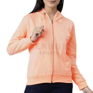 Hoodie d'hiver pour femme sur mesure 2024, tissu tricoté respirant de haute qualité, col à capuche, logo OEM sur le devant, style décontracté - Product Image 1
