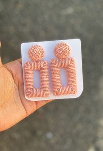 Pendientes geométricos cuadrados con cuentas de semillas, diseño de bloques de color amarillo y negro, estilo bohemio, joyería de playa para verano, accesorios de moda para damas. - Product Image 6