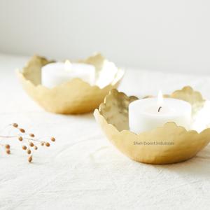 Tazón de vela de hierro martillado de diseño clásico para luces de hogar y boda, cuencos de vela de Metal con acabado dorado decorado - Product Image 1