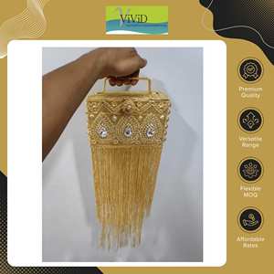 Sacs à main de luxe pour femmes en métal perlé, style léger et élégant, doublure en soie, personnalisable - Fabricant d'origine Inde - Product Image 2