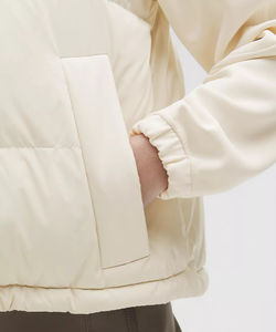 Elegante mujer Puffer chaleco Chaqueta ligera elegante cálido sin mangas prendas de vestir exteriores cómoda al por mayor personalizado precio barato OEM - Product Image 4