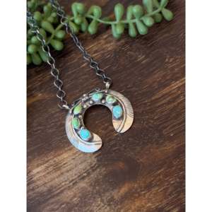Collier perlé en turquoise de la montagne Sonoran et argent sterling de Kobe Martinez, bijoux fins - Product Image 4