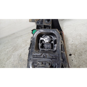 ไฟท้ายซ้ายสำหรับรถยนต์เรโนลต์ คลีโอ ซีรีส์ IV รุ่น 265553021R D4F740 (ปี 2012-2019) - Product Image 3