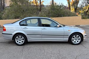 BMW 325XI SEDÁN 2002 USADO, Volante a la Izquierda/Derecha - Product Image 2
