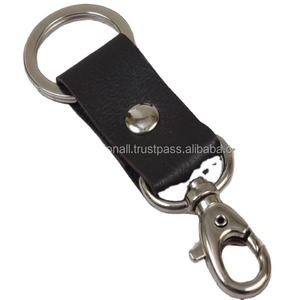 LLavero de cuero marrón con acabado satinado, gancho resistente y sencillo, hecho a medida, a precio de venta al por mayor - Product Image 1