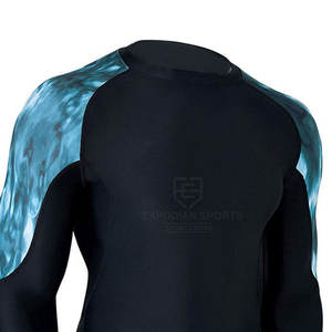 เสื้อกันผดผื่นแขนยาวสำหรับผู้ชายระบายอากาศได้ดีเป็นมิตรกับสิ่งแวดล้อมออกแบบโลโก้ของคุณเอง - Product Image 4