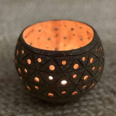 สีน้ำตาล