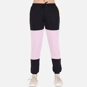 Vente en gros 100% coton Ensemble décontracté 2 pièces pour femmes Logo personnalisé Imprimé Sweat à capuche Joggers Ensemble survêtement Vêtements de détente - Product Image 6