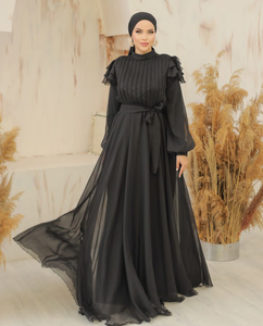 Maxi Abaya noire turque élégante et fantaisie avec des motifs de broderie uniques et magnifiques pour les collections de fête de mariage Eid - Product Image 6