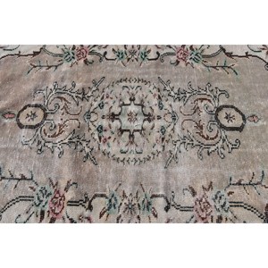 Turkish Vintage Large Rug 5.4x8.8 ft, <b>Brown</b> Green Check <b>Wool</b> Rug - Product Image 5