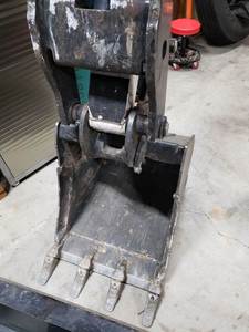 Mini pelleteuse à chenilles 2022 Bobcat E60 d'occasion - Product Image 6