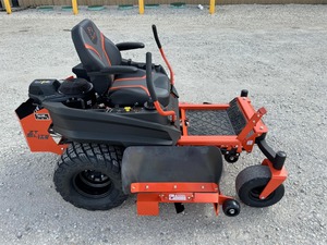 Tondeuse à gazon électrique Bad Boy ZT Elite 6000 2024, 28V, 4 temps et 2 temps, fonctionnalités pour couper l'herbe, tondeuse autoportée - Product Image 2