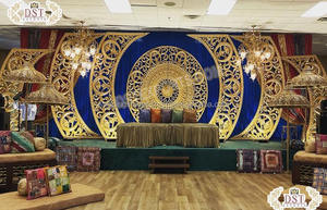 Elegantes Marcos Decorativos para Fondo de Escenario de Boda, Decoración Única de Marcos de FRP para Escenario de Boda, Marcos Decorativos para Fondo de Escenario de Boda Punjabi, EE. UU. - Product Image 2