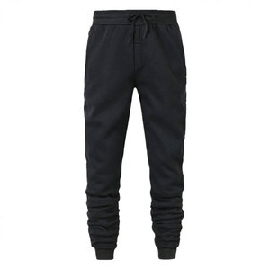 Chándal de invierno ligero hecho en fábrica para hombre, tela cómoda y de secado rápido con estampado único de color sólido, bajo MOQ - Product Image 4