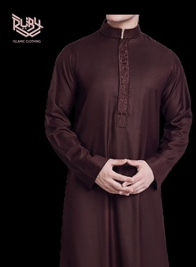 Thobes OEM sur mesure avec motif solide Thobes respirants de style traditionnel à la mode pour hommes Thobes - Product Image 2