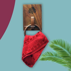 Toallero de madera de mango montado en la pared Toallero de madera rústico hecho a mano para baño, spa y decoración del hogar - Product Image 3